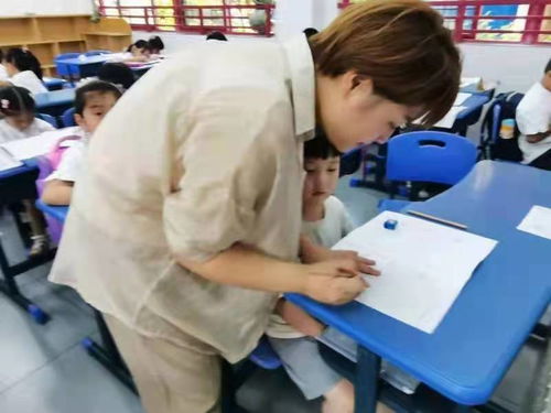 合肥創(chuàng)新推行“5+2”課后服務 以書法國畫為媒，文化經紀人助力中華傳統(tǒng)文化傳承